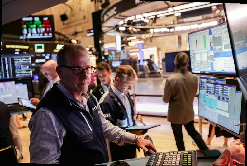 Биржи Канады закрылись снижением: S&P/TSX Composite упал на 0,25%