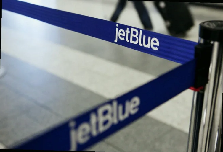 JetBlue: CEO опровергла планы по банкротству в 2024 году