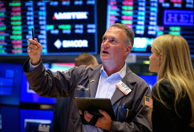 Покупать ли падение акций ServiceNow после удара по AI-сектору?