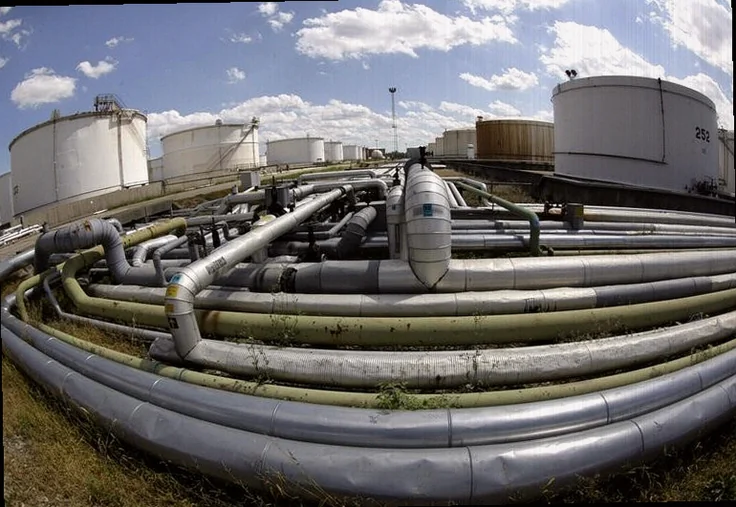 BP возобновит переговоры с профсоюзом на заводе в Уитинге в понедельник