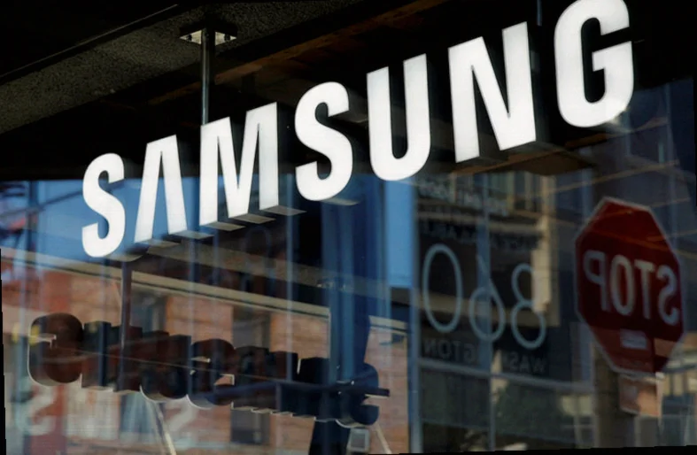 Работники Samsung одобрили рост зарплат: 74% поддержали договор
