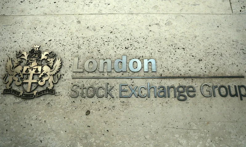 Лондонский рынок акций завершил торги ростом: FTSE 100 +0,17%