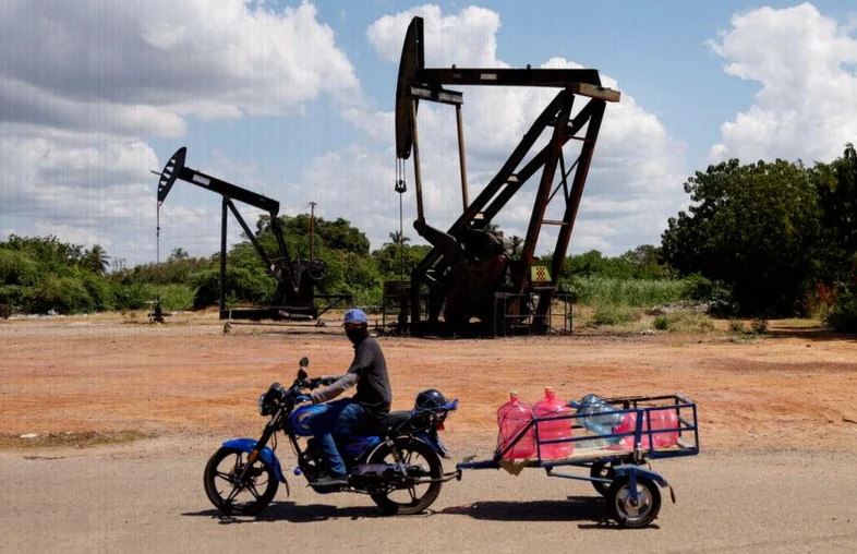 Венесуэла запустила реструктуризацию долга PDVSA и оценку обязательств