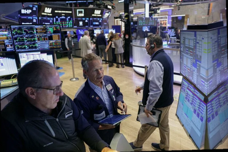 Уолл-стрит стартовала ростом: Dow установил новый рекорд на открытии